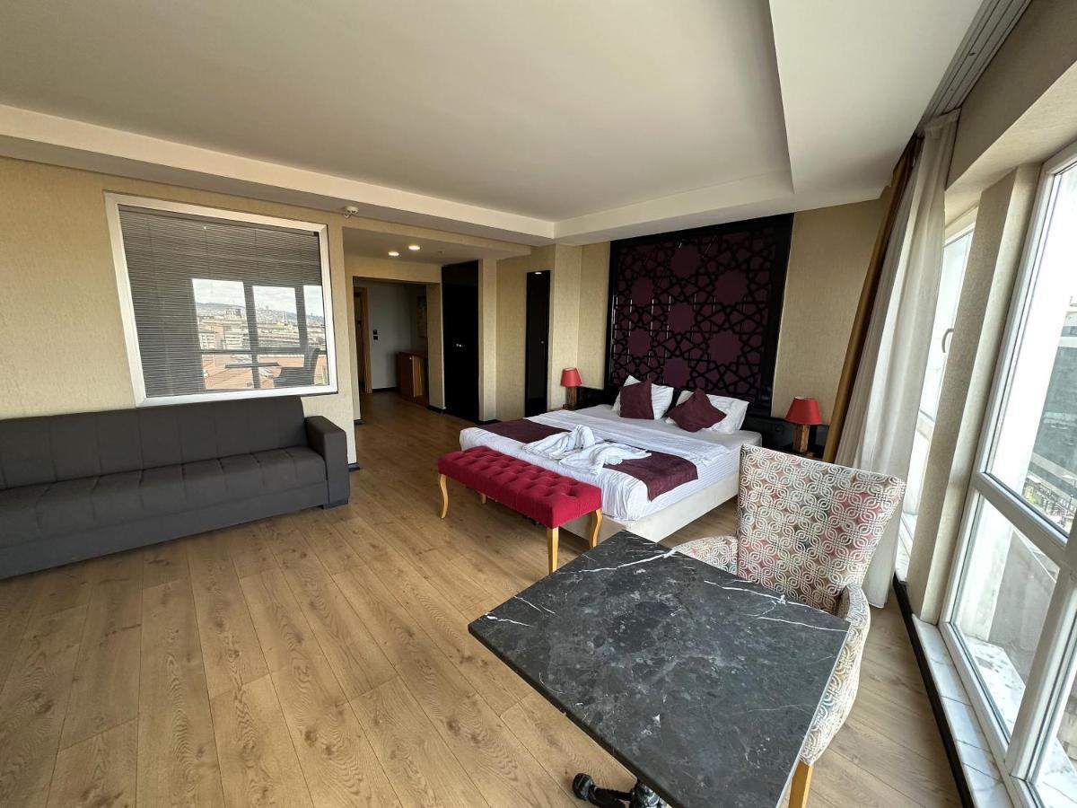 Budget Friendly Rooms Taksim Istanbul Exterior foto