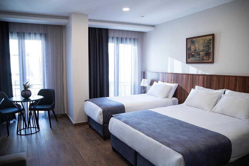 Budget Friendly Rooms Taksim Istanbul Exterior foto